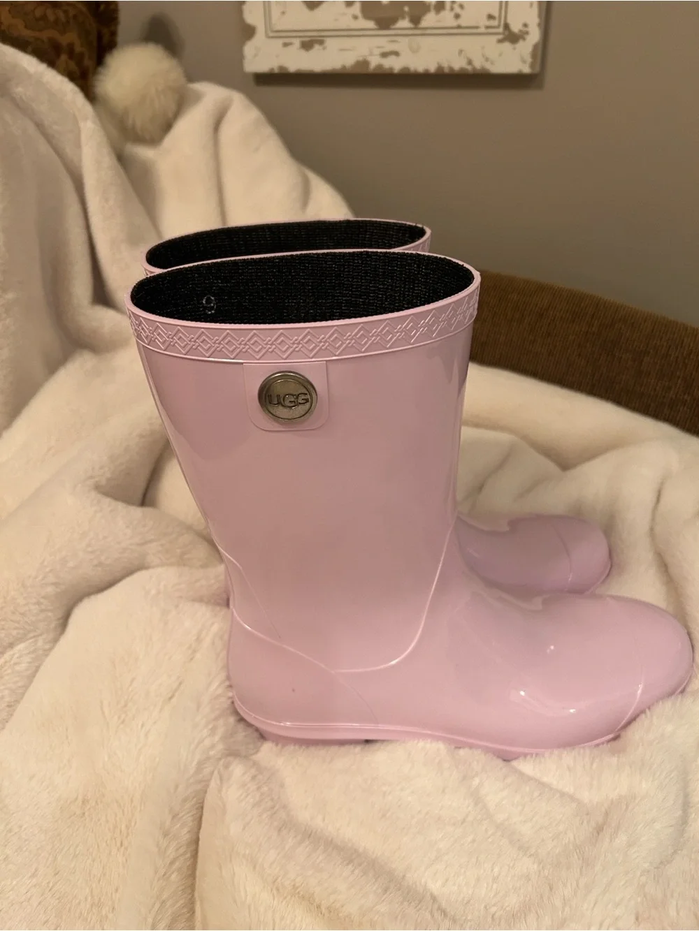 UGG Glossy  Mid Calf Rain Boots ( Lavender color)